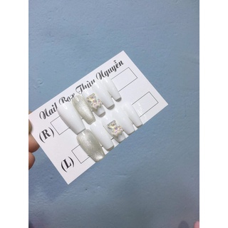 Nailbox Móng úp thiết kế gấu trắng mắc mèo