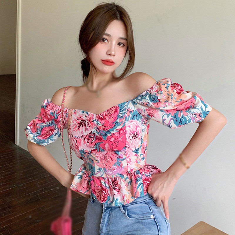 Áo croptop nữ hở lưng tay phồng cổ vuông in hoa ngọt ngào thời trang mùa hè Hàn Quốc