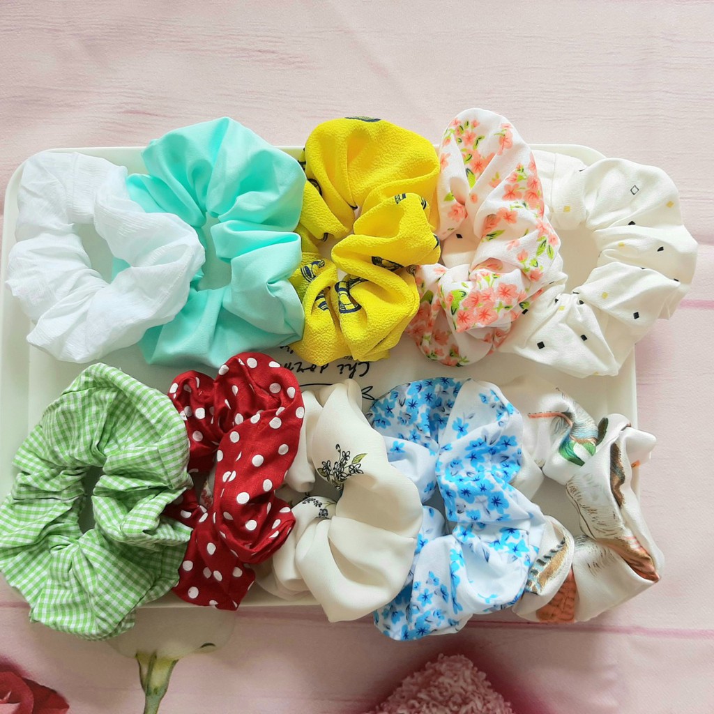 Sỉ 10 cột tóc Scrunchie