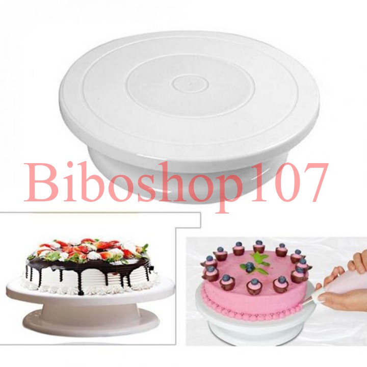 Bàn xoay bánh + Bộ 24 đui + 100 túi bắt kem nilong + 3 dụng cụ chà láng + 3 miếng cắt vét bột