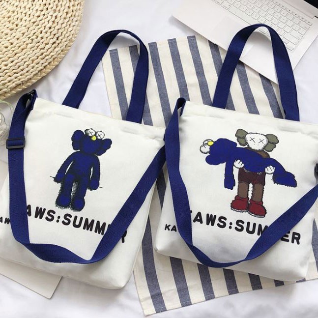 {SUSAM STORE} ---HÀNG LOẠI I--- TÚI VẢI TOTE ULZZANG CÁC NHÂN VẬT KAWS SUMMER ĐEO CHÉO VÀ XÁCH CÁ TIỆN