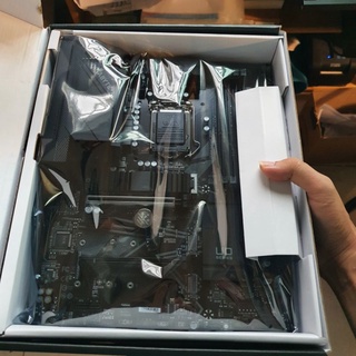 Mainboard Gigabyte Z590 UD (Intel Z590, Socket 1200, ATX, 4 khe Ram DDR4)