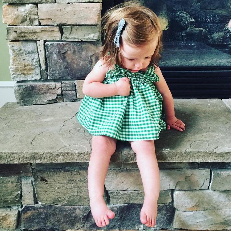 - 2 tuổi rưỡi bé gái váy đầm cotton phù hợp với 5 tháng địuhyj