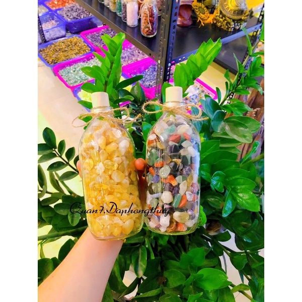 Lọ Đá Vụn Màu Tự Nhiên Phong Thuỷ 1230gram