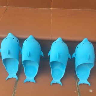 Dép cá heo xanh ( hàng sẵn )