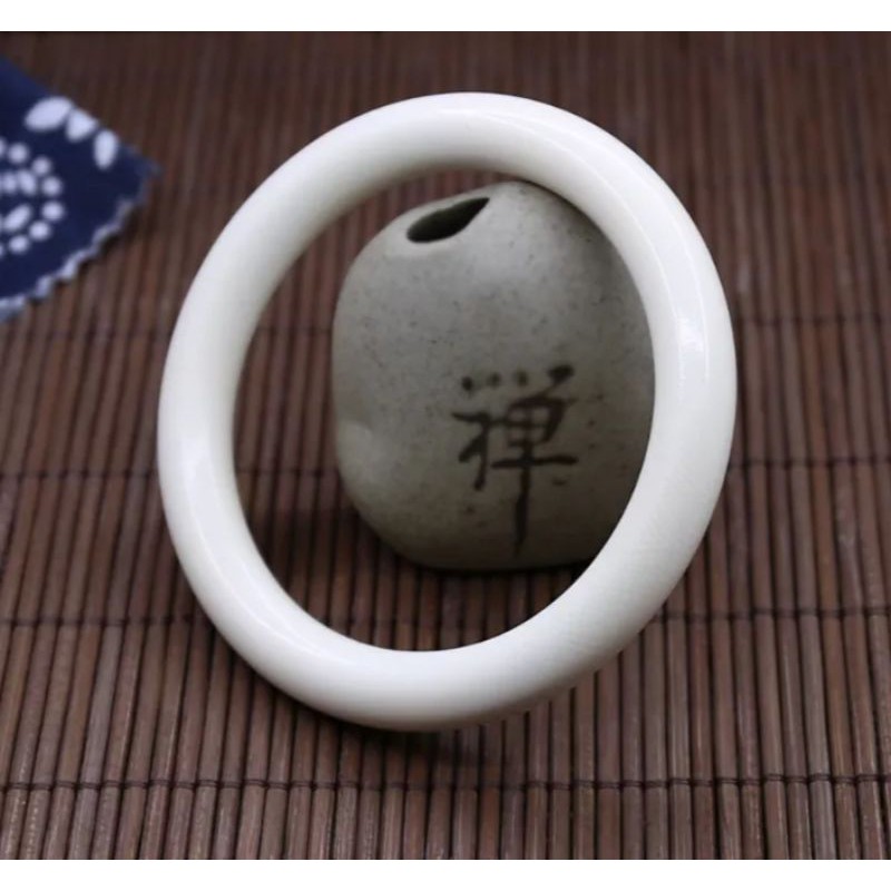 Vòng tay mỹ nghệ bản đũa