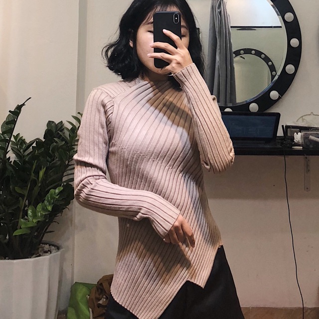 Áo len vạt xéo