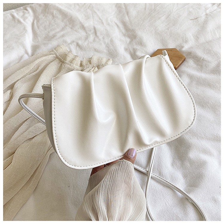 Túi đeo chéo nữ dáng đám mây, túi xách nữ dự tiệc xinh xắn | BigBuy360 - bigbuy360.vn