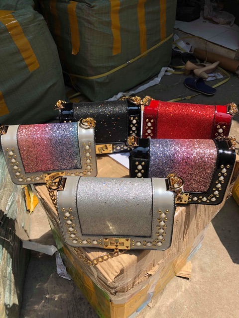 [Giảm 19% khi nhập WBSPRE99 từ 29/8-3/9 ]Túi kim tuyến viền ngọc 016 | BigBuy360 - bigbuy360.vn