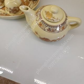 Ấm chén thờ vàng bát tràng