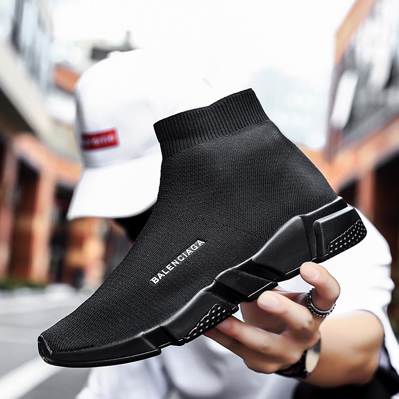 Giày Thể Thao size 36-45 Siêu Nhẹ Thoáng Khí Thời Trang Cho Nam Và Nữ