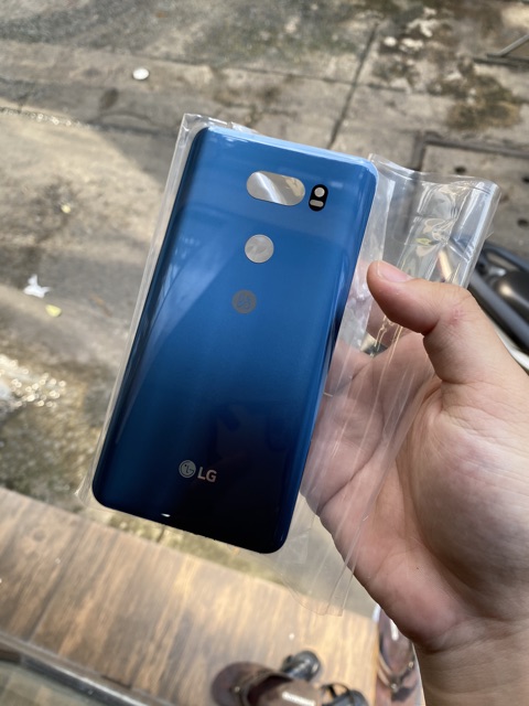 KÍNH LƯNG LG V30 ZIN CHUẨN