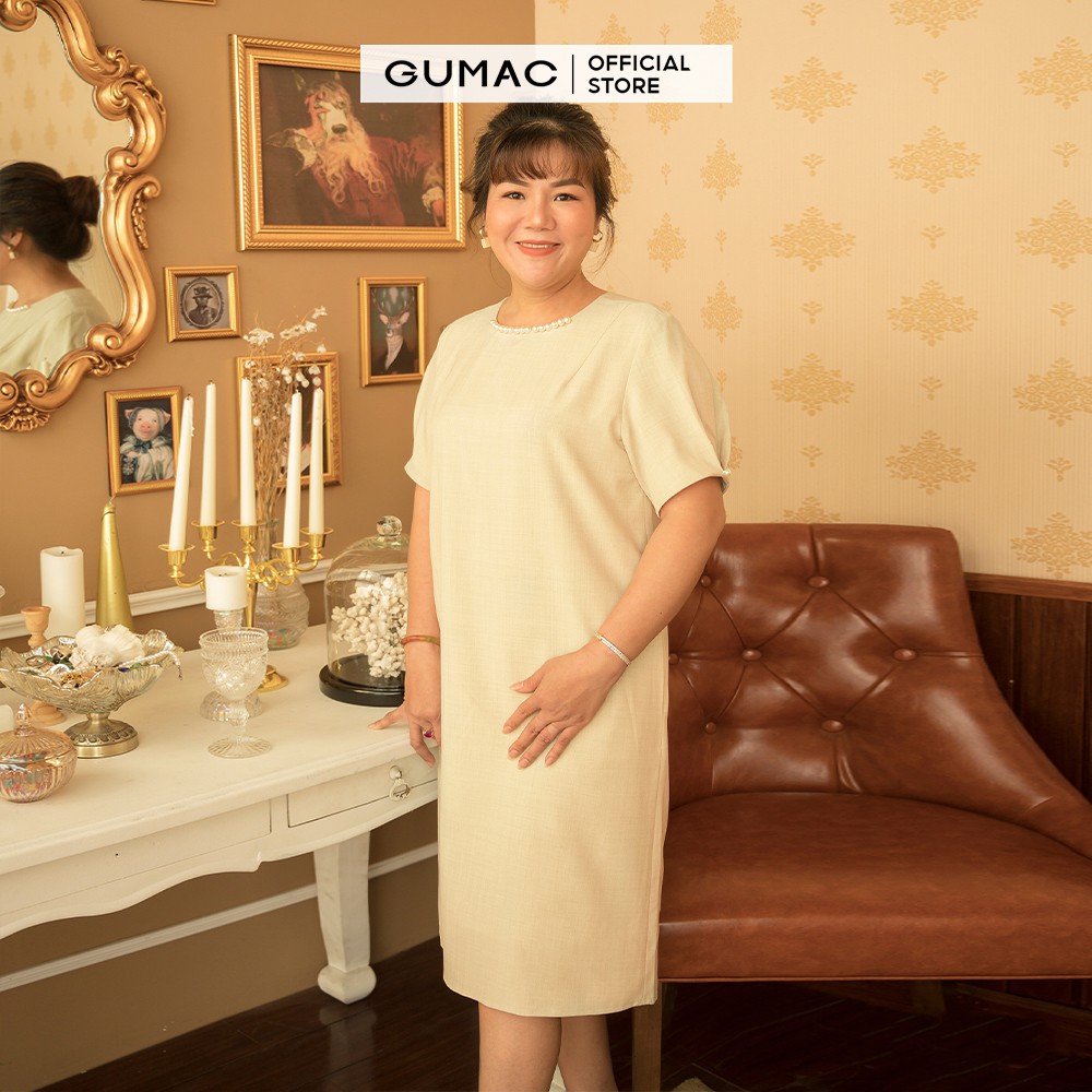 [Mã WABRGULUV giảm tới 100K đơn 249K] Đầm suông nữ cổ đính ngọc DA10132 GUMAC | BigBuy360 - bigbuy360.vn