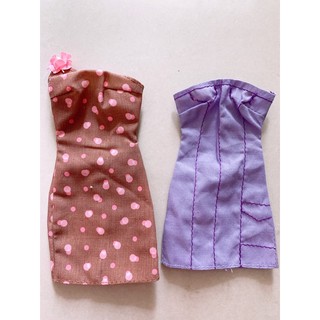 Đầm quần áo barbie .