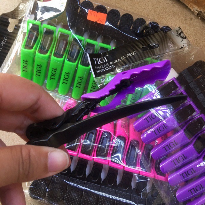 Kẹp vịt chia tóc TIGI