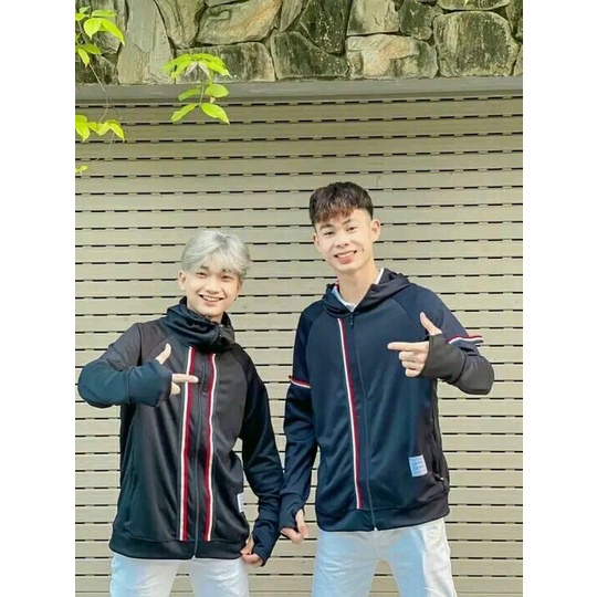 Áo Khoác Nam Chống Nắng Có Nón Khóa Kéo Cao Phối Sọc Đỏ, Chất Poly 2 Da Mặc Thoáng Mát [NEW UNISEX]