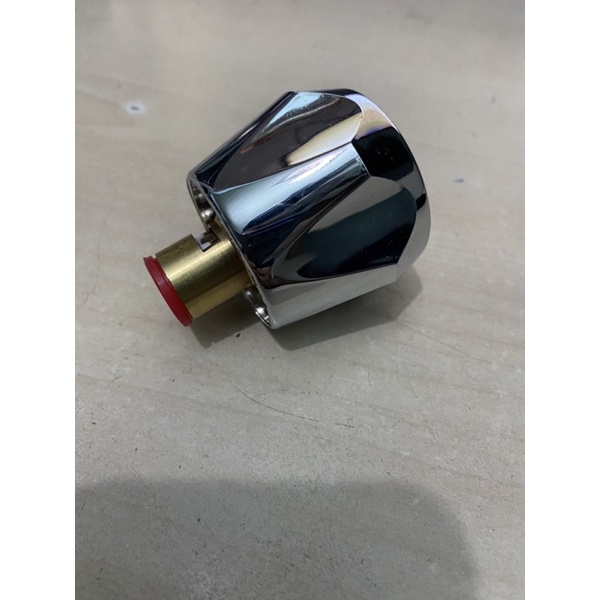 Tay Vặn Vòi Nước  - Sen xịt shop