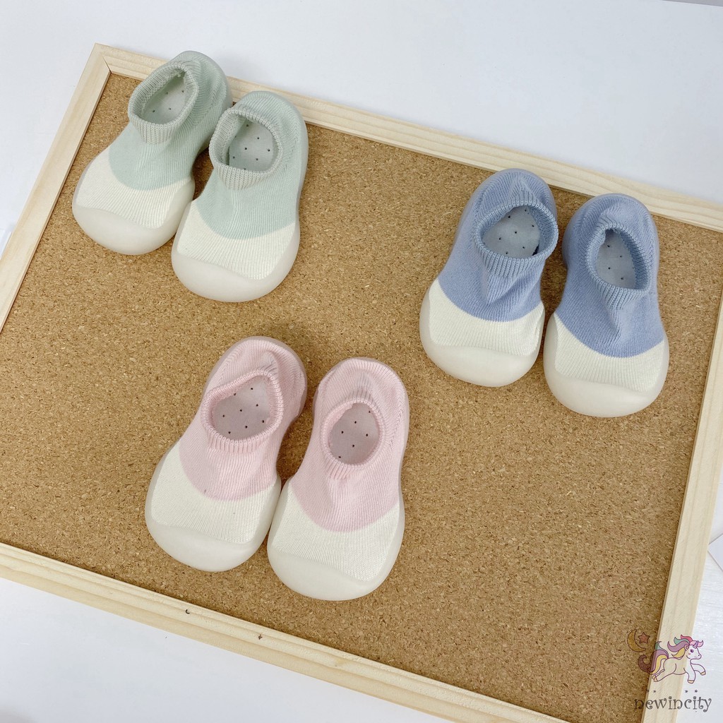 Đôi Giày Cotton Đế Mềm Thiết Kế Dạng Vớ Cho Bé Tập Đi