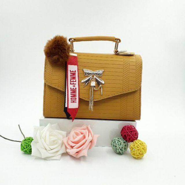 Túi đeo chéo HH B-031