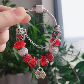 Set charm lẻ của khách
