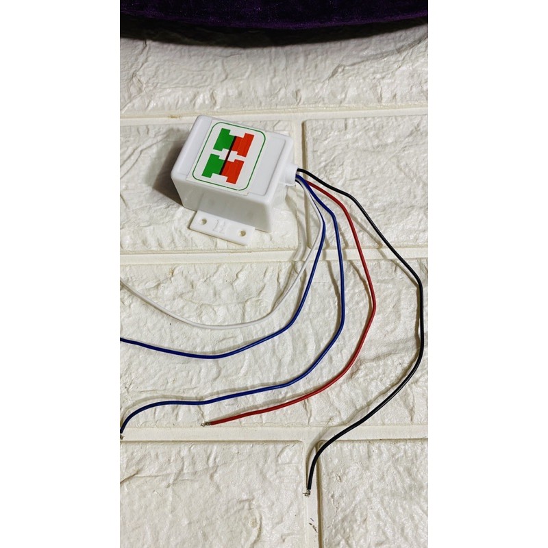 Mạch chớp hazard gắn xe máy