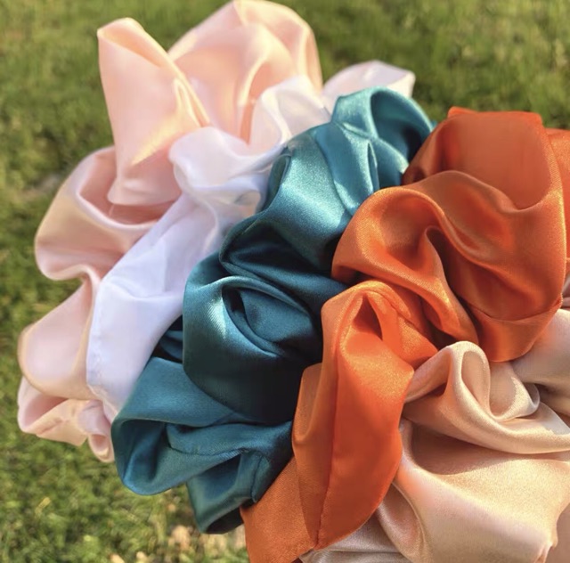 Cột tóc vải Scrunchies satin nhiều màu hot trend