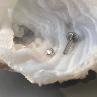 Khuyên môi mũi tai đá trắng 2mm JOLLY bằng thép y tế xỏ khuyên Piercing