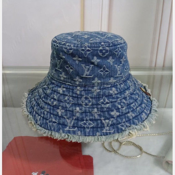 Nón Tai Bèo Lv In Chữ Thời Trang Cá Tính