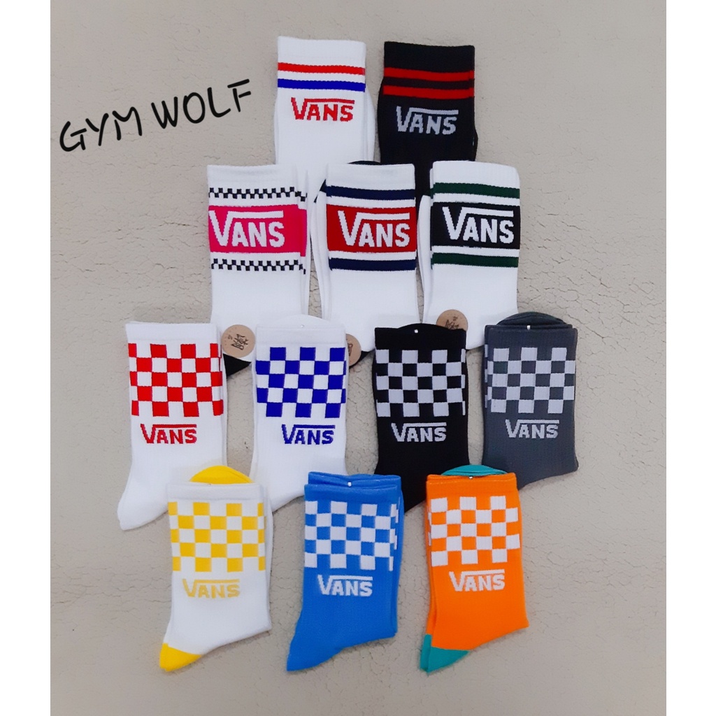 Vớ VANS cao cổ Nam Nữ phong cách thể thao, trẻ trung, năng động.