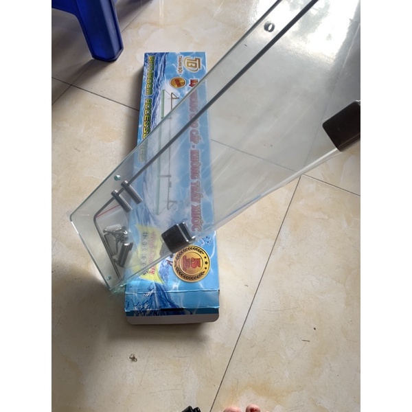 Kệ gương nhà tắm, kệ kính cao cấp không trầy xước.