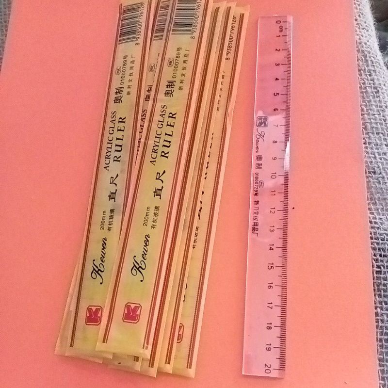 thước kẻ 20cm Kewen