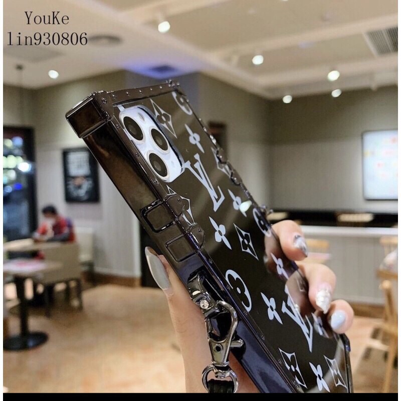 Ốp lưng iphone lv đẳng cấp vuông full viền ip /6- 6s plus/7-8 plus/X -XS max/11/ 11pro max/12 /12pro /12promax