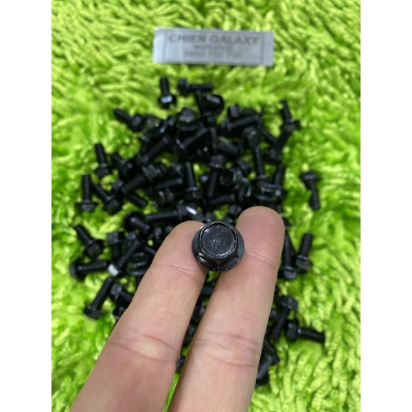 BỘ ỐC PAD GÁC CHÂN SAU YAZ Y125Z GIẢ ZIN (4 CON)