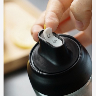 Hủ đựng gia vị, Lọ đựng gia vị bằng thủy tinh kèm muỗng thìa cao cấp có nắp kín chống ẩm dung tích 250ml EC Life 01