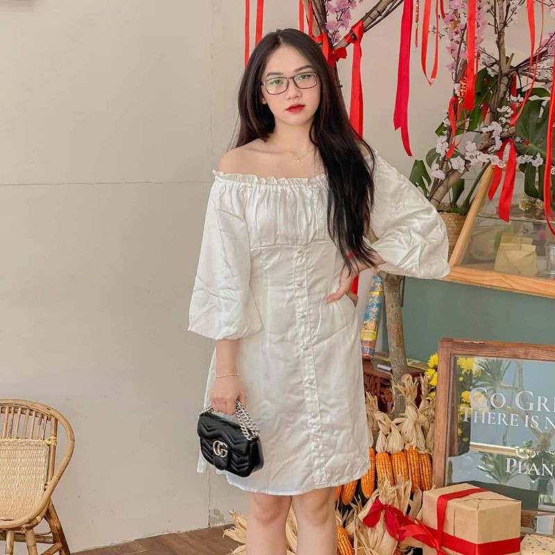 váy trắng dự tiệc trễ vai