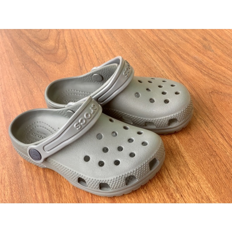 Dép Crocs hàng vnxk chính hãng