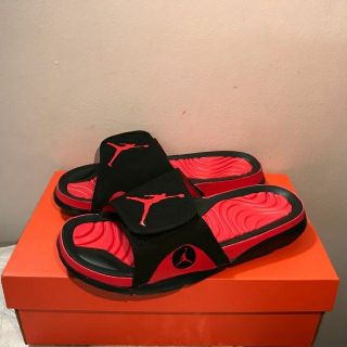 [FULL BOX+TẶNG VỚ SỌC HÀN]DÉP JORDAN 3ĐỎ ĐEN