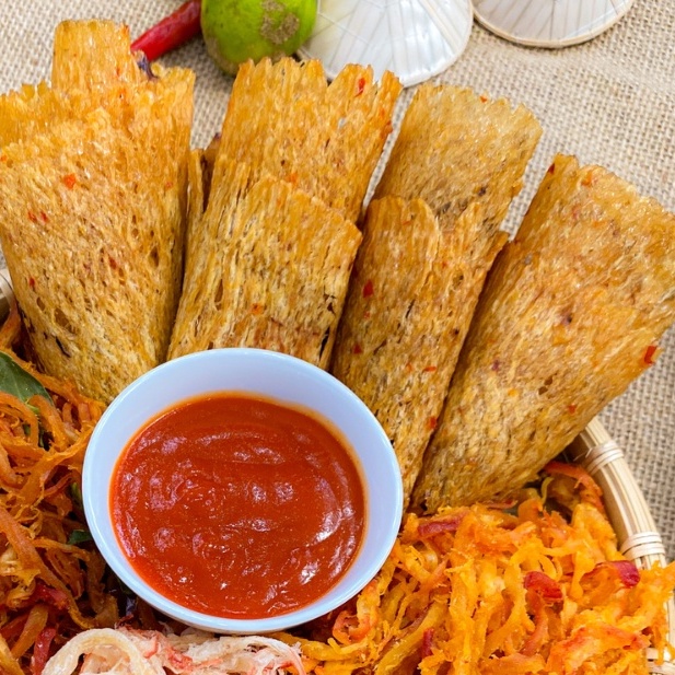 Mực Cán Tẩm Cay Mana Food 300G