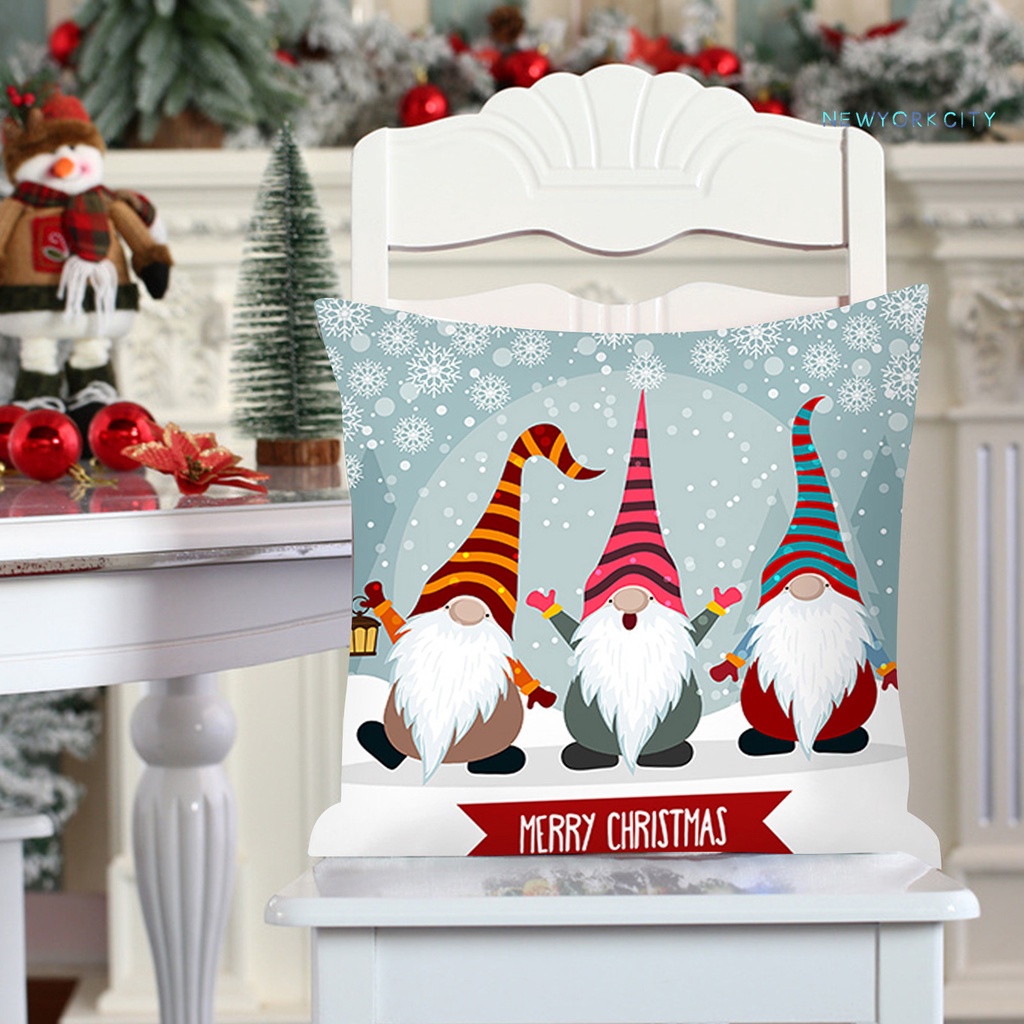 Gối từ polyester họa tiết giáng sinh chú lùn che mặt dùng trong gia đình