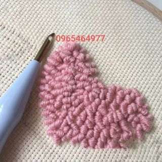 Kim thêu nổi,thêu sợi len trang trí