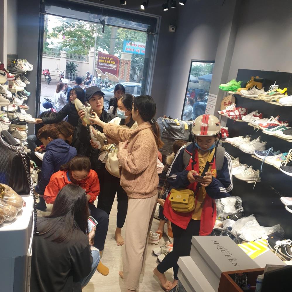 Giày Vans đen Vault kẻ trắng thể thao sneaker Hot Trend [Full box, Full bill]