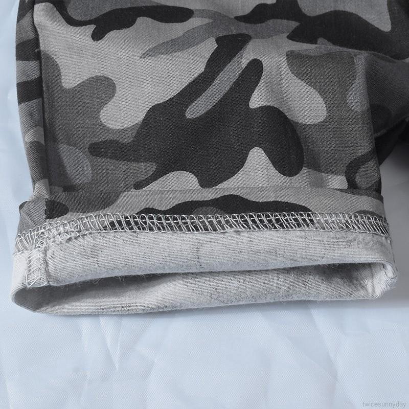 Quần short họa tiết rằn ri cho bé trai