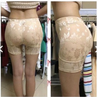 Quần độn mông hông ren