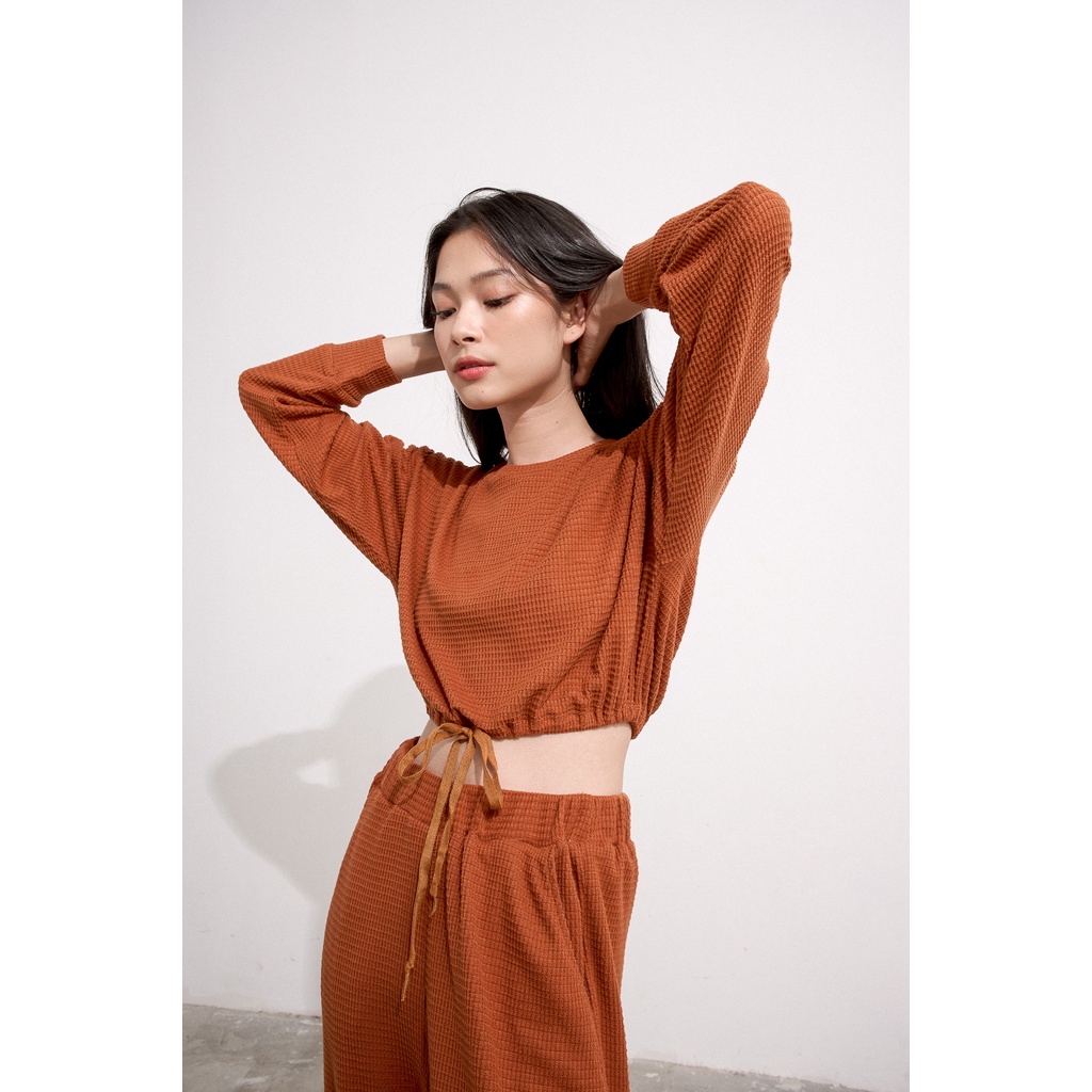 Áo croptop Maybi rộng thun rút dây