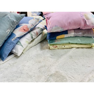 Gối nằm cho bé sơ sinh - Giao màu ngẫu nhiên