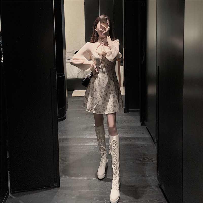 Đầm Ôm Hoa Nhí Cổ Choker Xinh Xinh | BigBuy360 - bigbuy360.vn