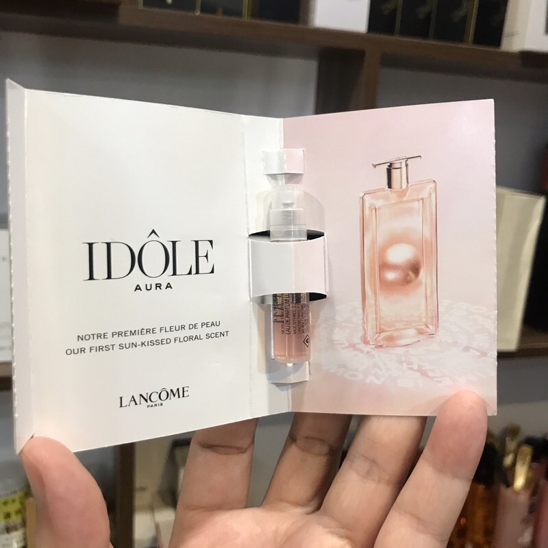 Sample 𝙉𝙪̛𝙤̛́𝙘 𝙝𝙤𝙖 nữ 𝙇𝙖𝙣.C𝙤𝙢𝙚 𝙄𝙙𝙤̂𝙡𝙚 𝘼𝙪𝙧𝙖 EDP 1.2ml
