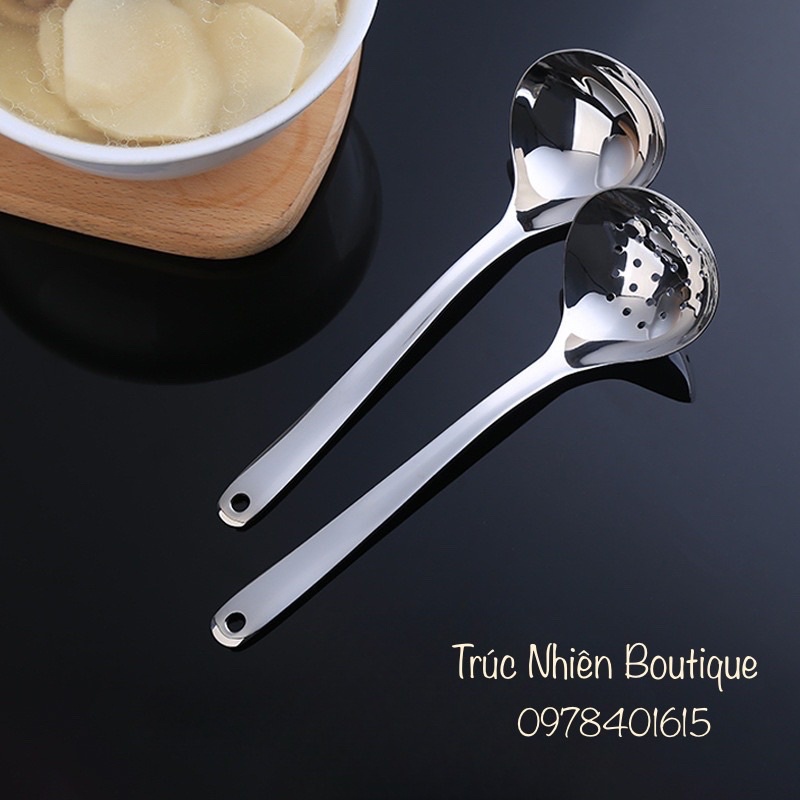 Muôi múc canh inox 304 cao cấp sáng bóng 23.8cm x 7cm - Trúc Nhiên Boutique