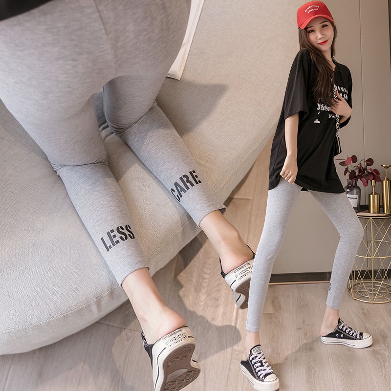 Quần Legging thể thao lưng cao hoạ tiết in chất liệu co giãn