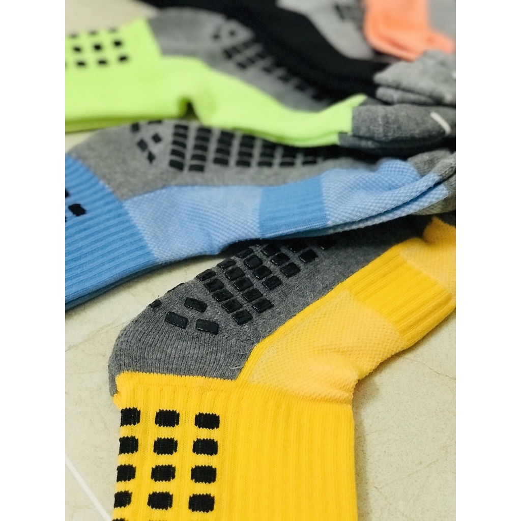 Tất bóng đá chống trơn HCC chính hãng
